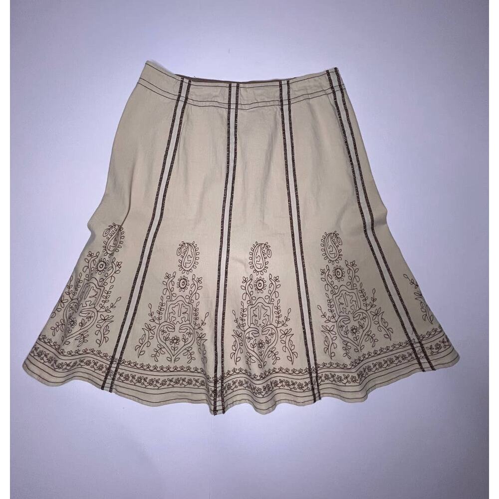 Motto Women's Size 14 Knee Length Trumpet Style Boho Skirt Tan Brown Embroidery